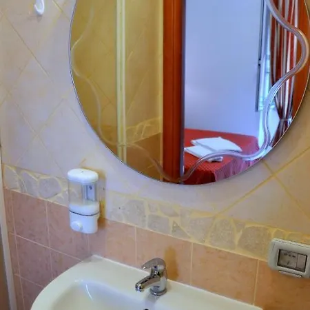 Guesthouse Alex II Rome Room photo