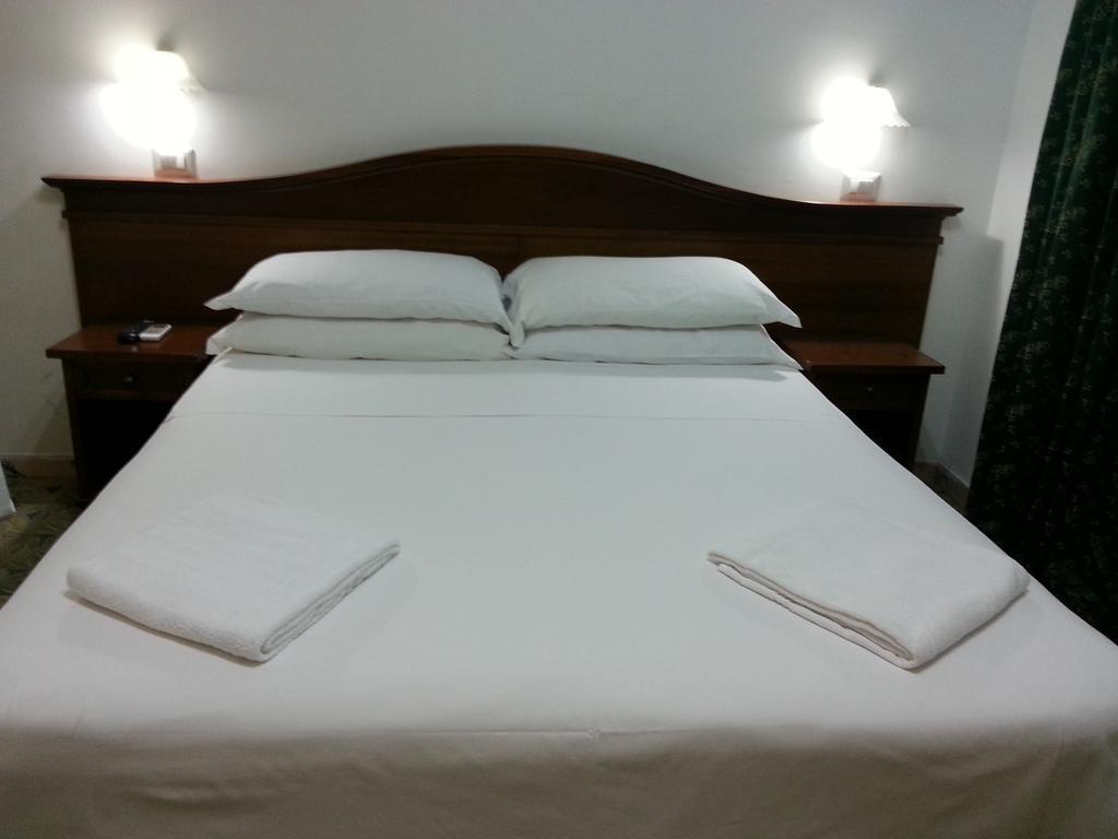 Alex Ii 2* Rome